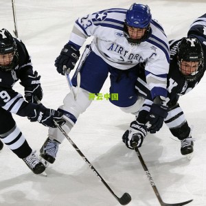 kaiyun|诺伊尔欧冠101胜追平传奇，书写门将历史新篇章